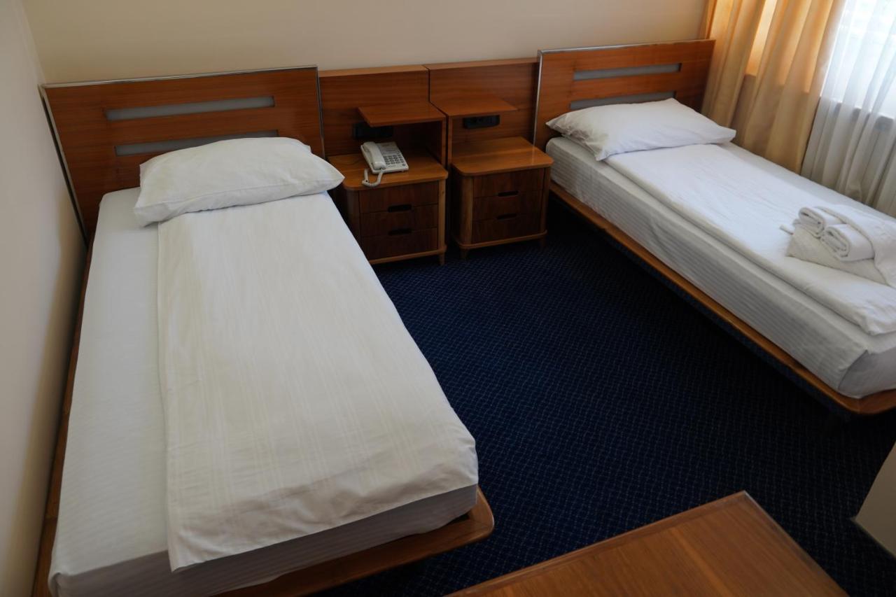 Hotel Brass Sarajevo Buitenkant foto